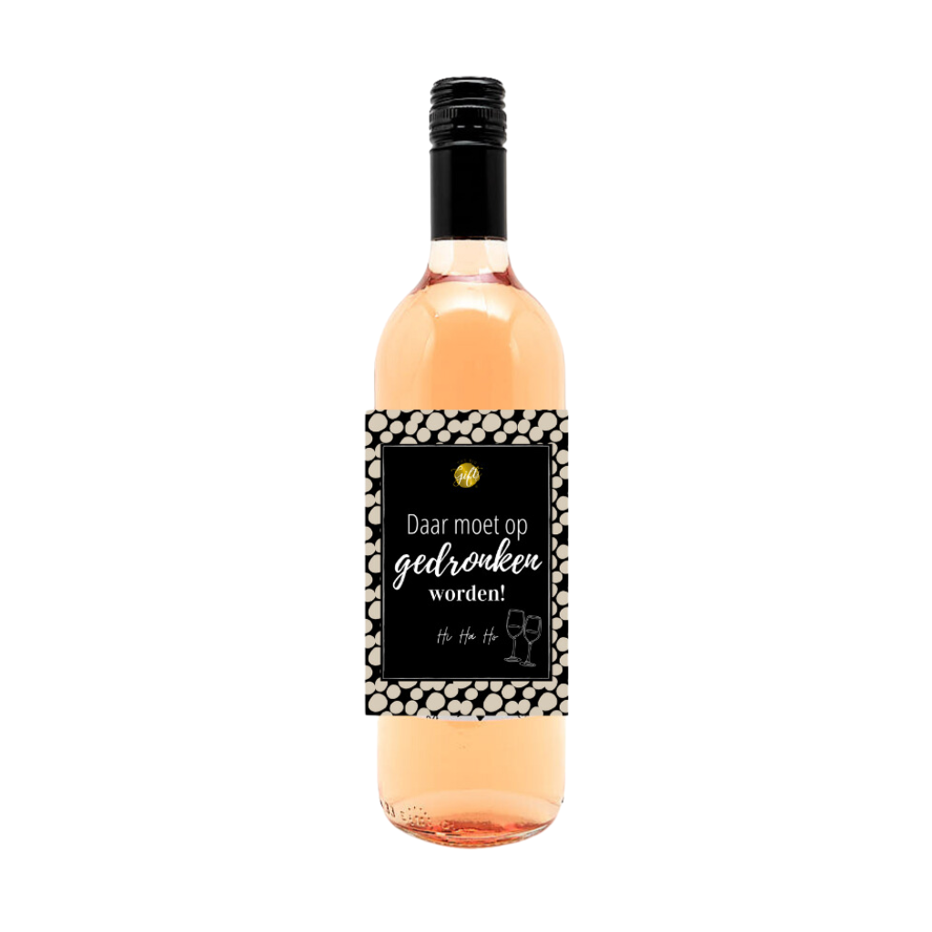 Wijnfles rose daar moet op gedronken worden
